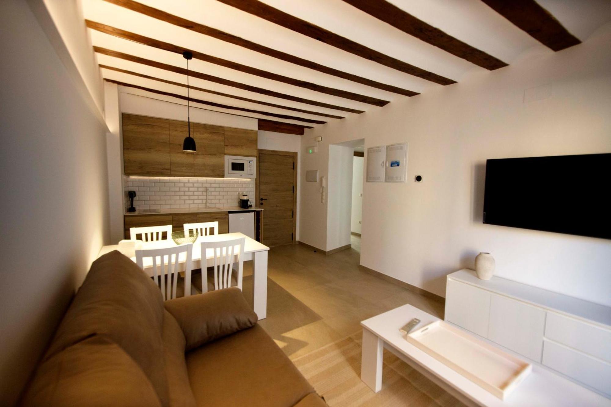 Apartamentos Turisticos La Bodegueta Utiel Buitenkant foto